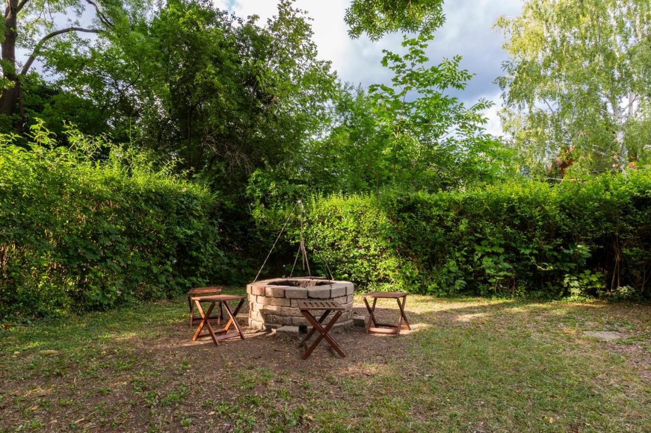 Cottage By The Lake Balatonudvari Esterno foto